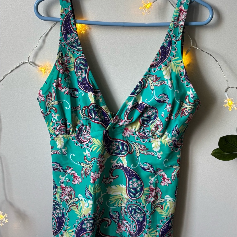 Elegant Paisley Print Dress in Teal and Purple